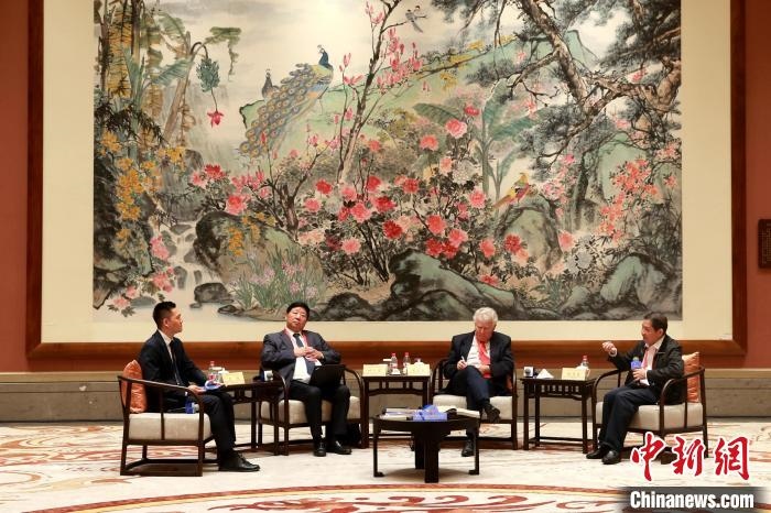 9月27日，尼山世界文明論壇在曲阜舉行，圖為該論壇的“高端訪談”活動(dòng)。　梁犇 攝