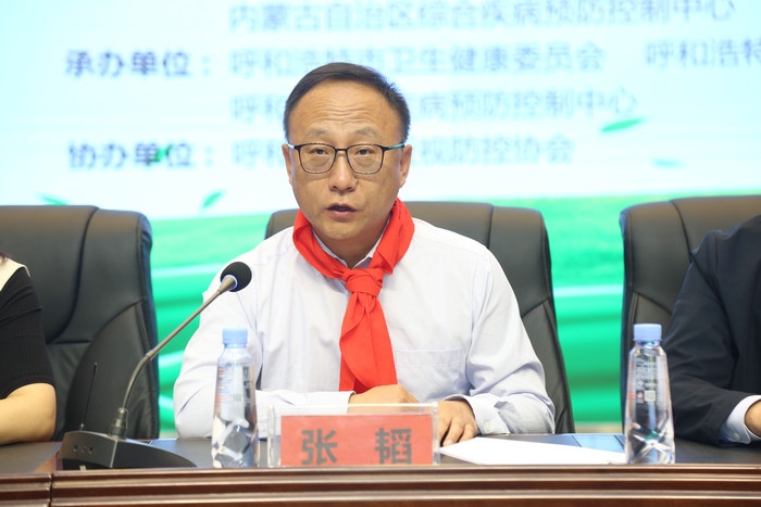 2.內蒙古自治區(qū)教育廳體衛(wèi)藝處處長張韜致辭.JPG