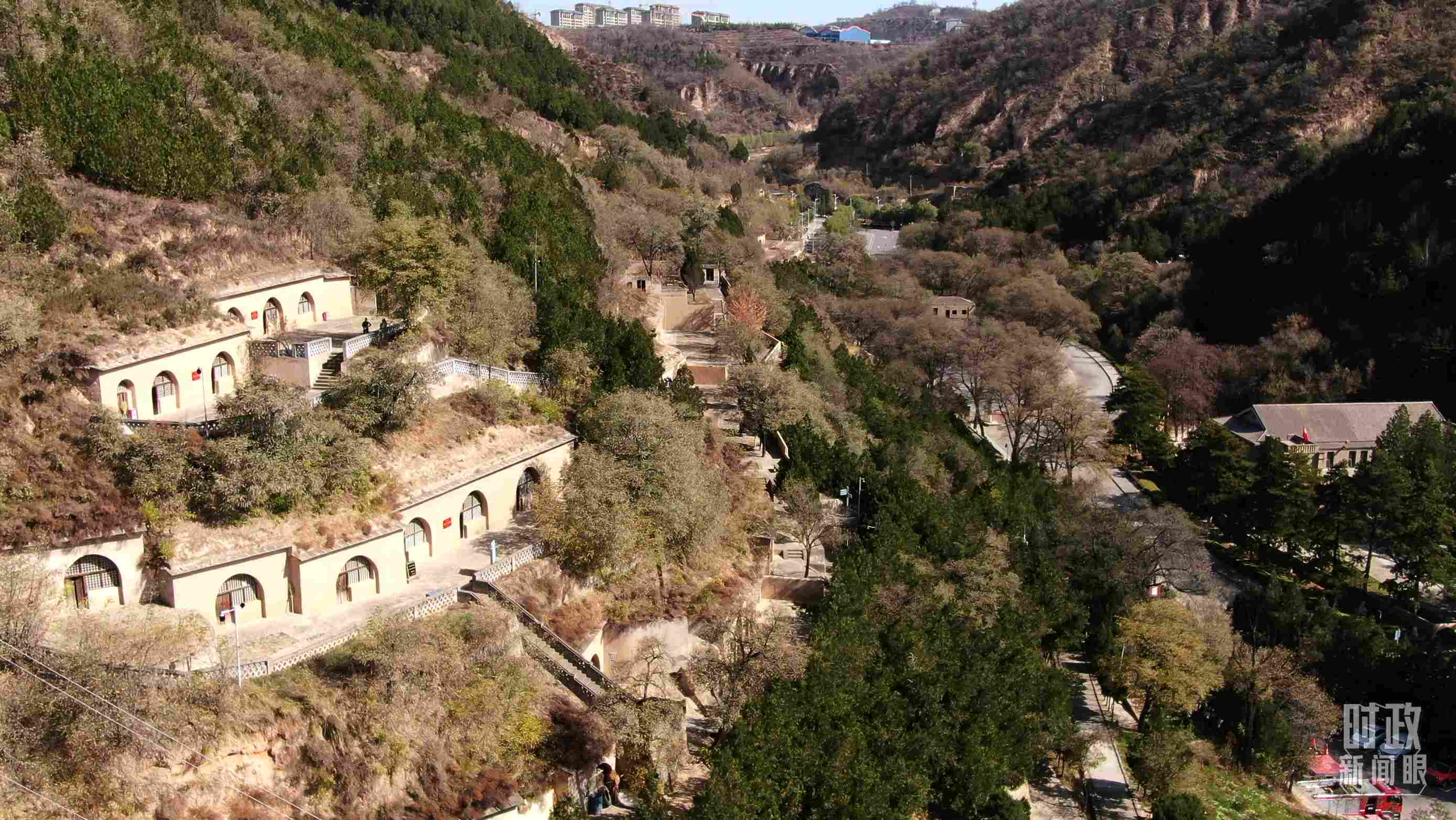 △楊家?guī)X，延安革命紀(jì)念地。（總臺(tái)記者劉海濤、錢(qián)金庫(kù)拍攝）