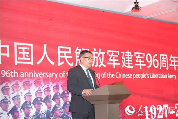 蒙古國(guó)國(guó)防部副部長(zhǎng)瑪格奈致辭。人民網(wǎng)記者 霍文攝J