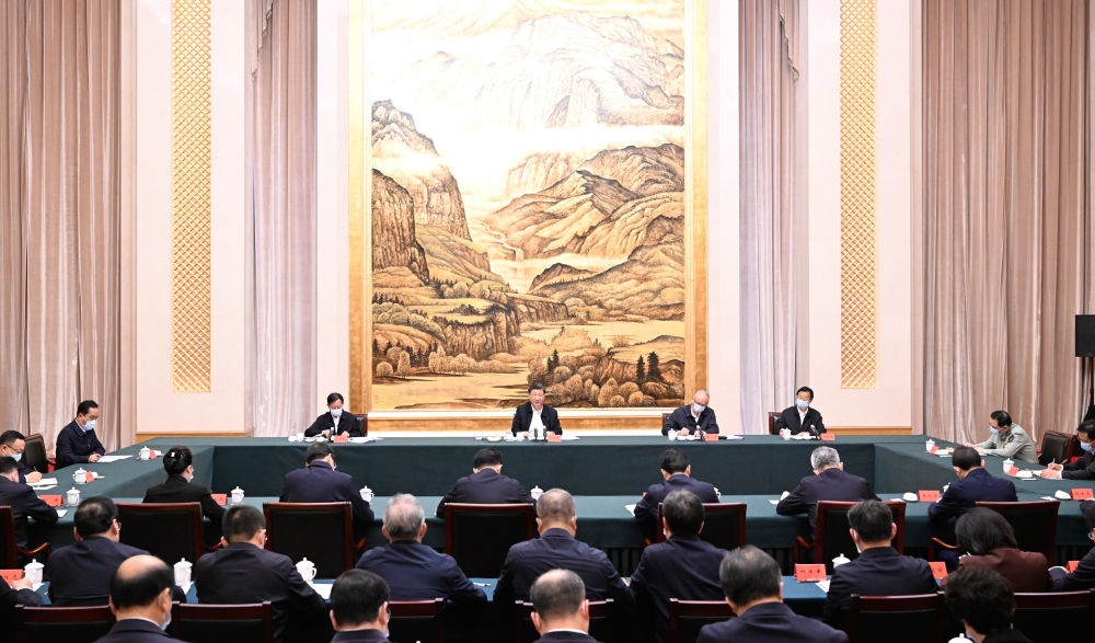  2023年5月17日上午，習近平在西安聽取陜西省委和省政府工作匯報并發(fā)表重要講話。