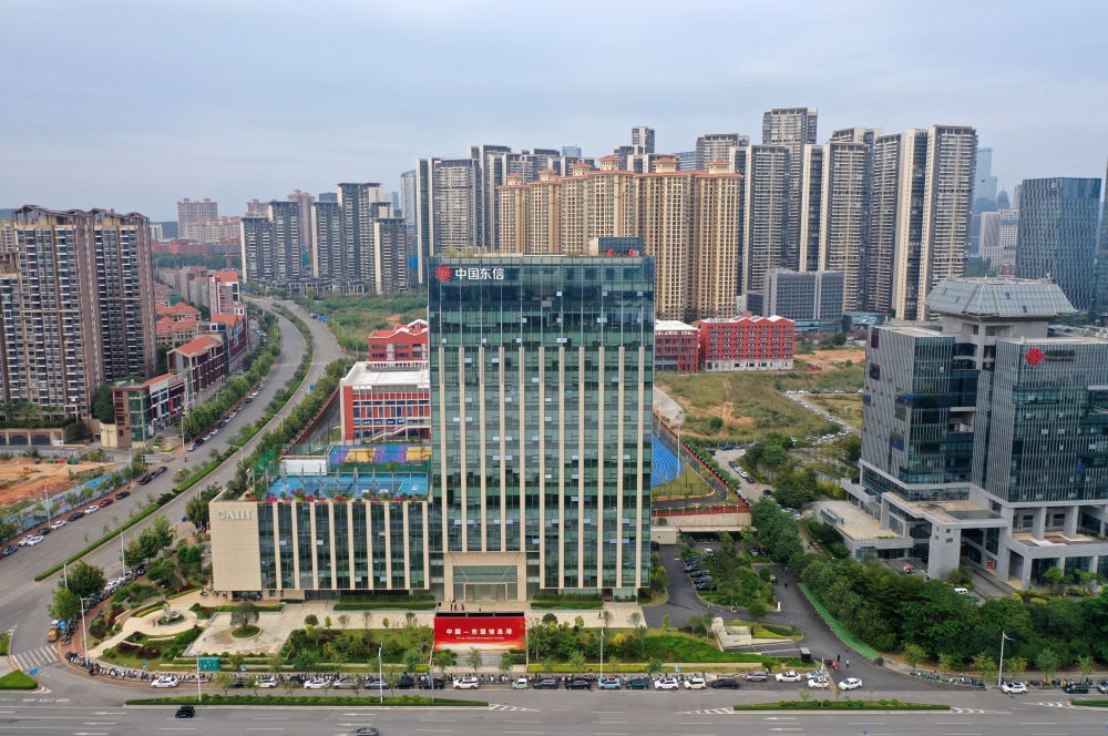 中國(guó)—東盟信息港（無(wú)人機(jī)照片）。