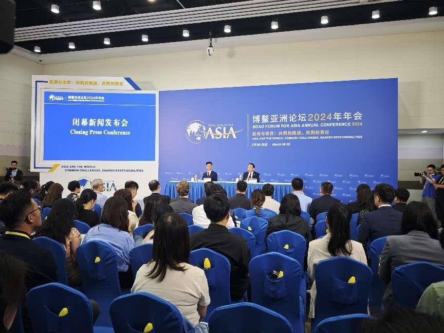 博鰲亞洲論壇2024年年會(huì)閉幕新聞發(fā)布會(huì)。人民網(wǎng)記者 許維娜攝