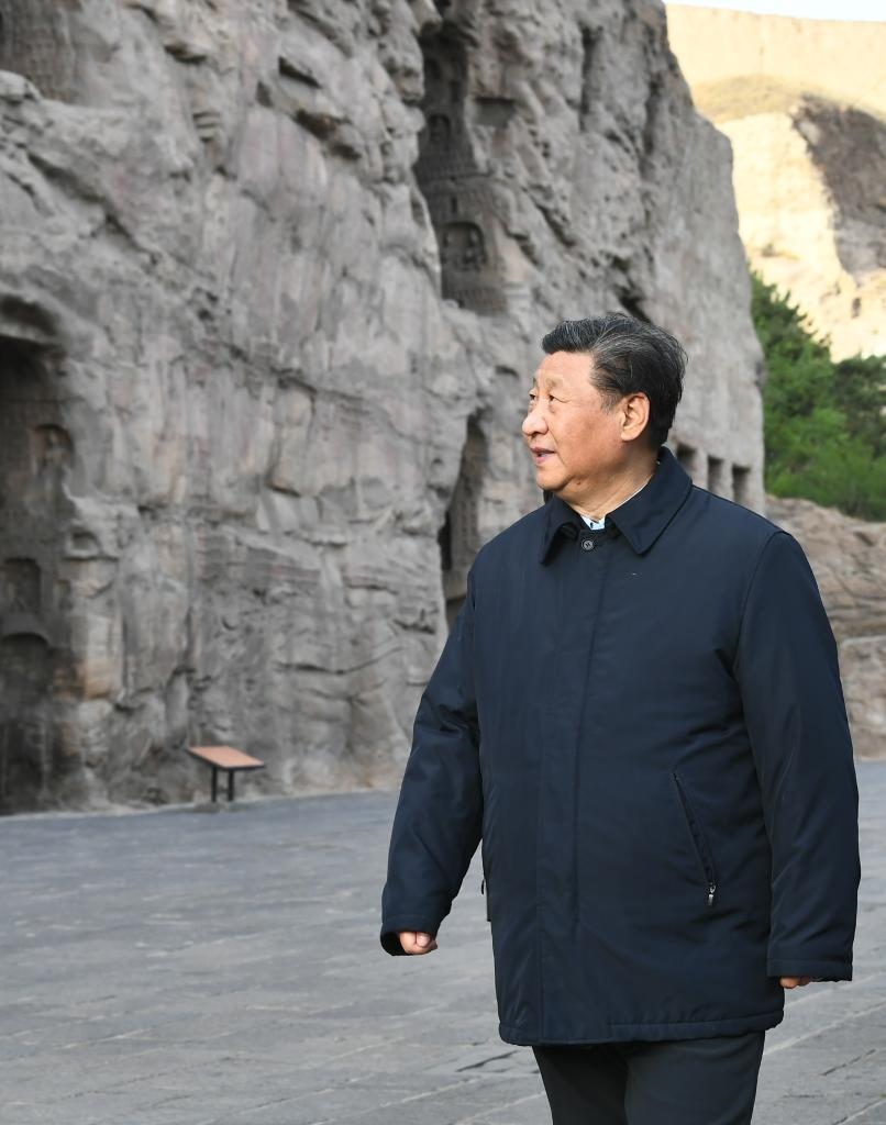 2020年5月11日，習(xí)近平總書記在山西云岡石窟實地了解歷史文化遺產(chǎn)保護(hù)情況。新華社記者 謝環(huán)馳 攝