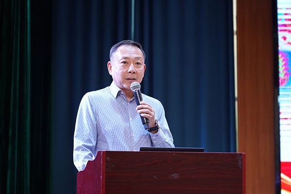 北京大鸞翔宇慈善基金會(huì)理事長、周恩來侄外孫沈清講述周恩來的讀書故事。