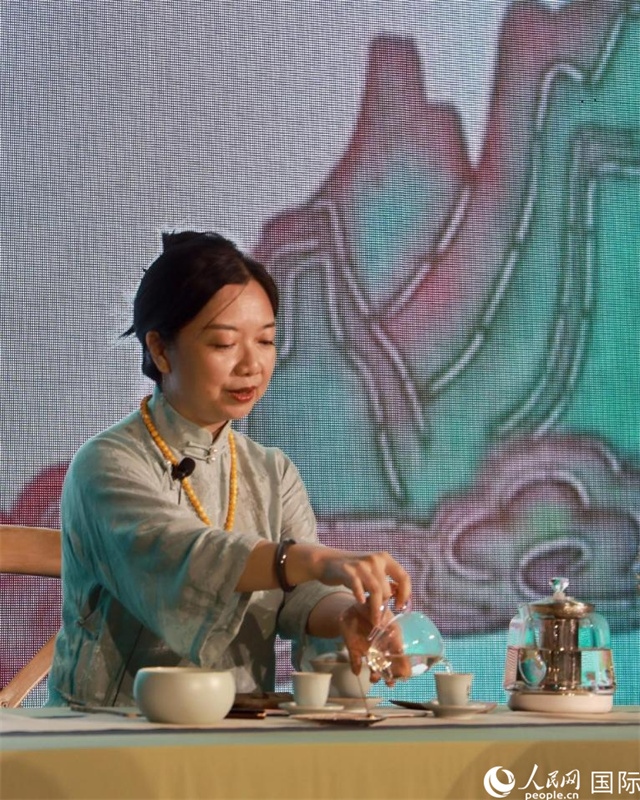 茶藝展示。人民網(wǎng)記者 管克江攝