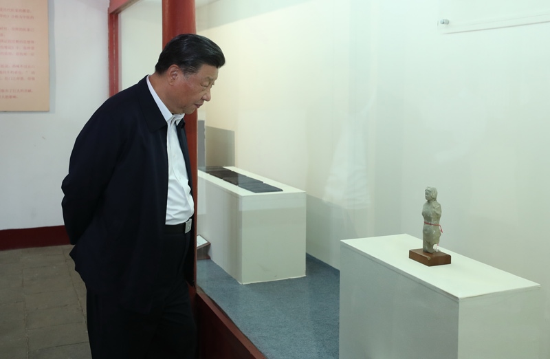 2021年5月12日，習(xí)近平總書記在河南省南陽市考察東漢醫(yī)學(xué)家張仲景的墓祠紀(jì)念地醫(yī)圣祠。
