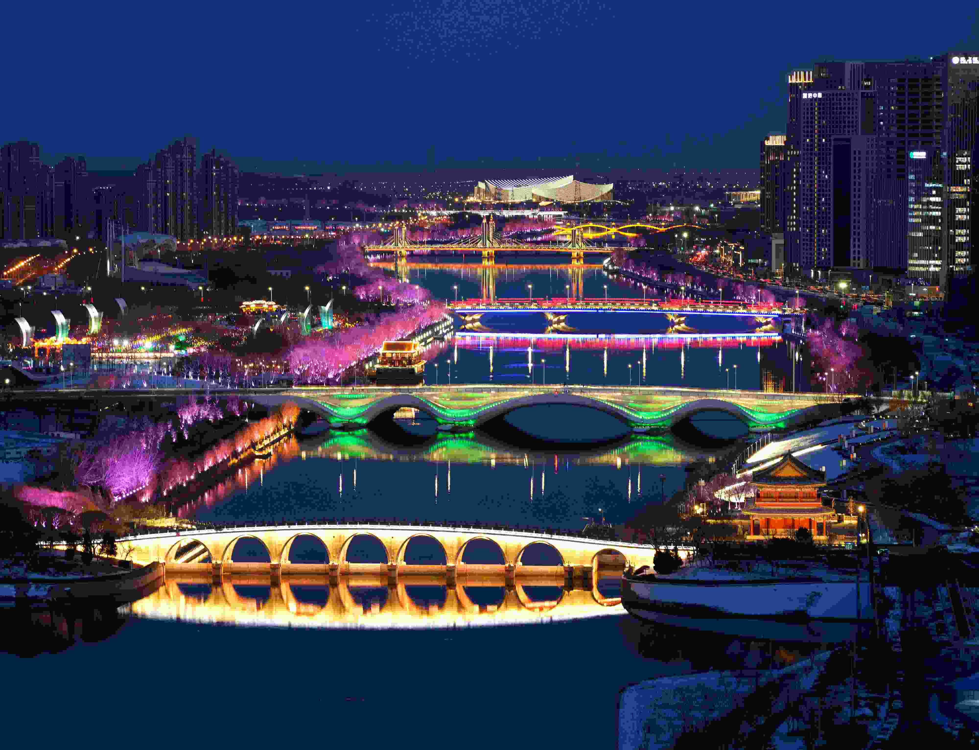 2024年2月22日，京杭大運(yùn)河北京通州段夜景。
