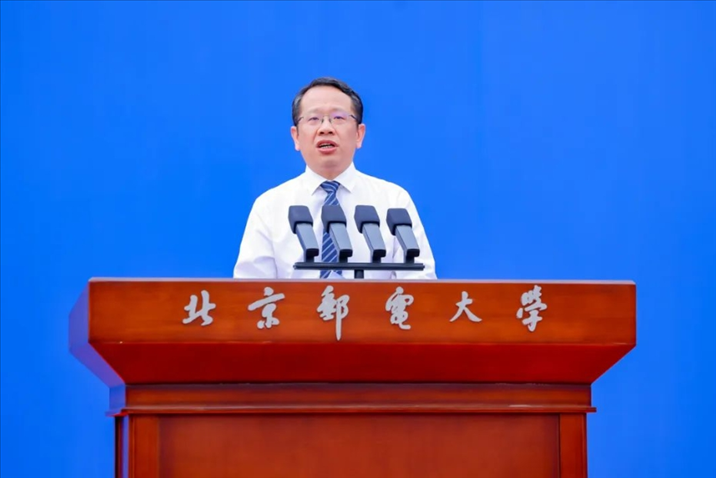 北京郵電大學(xué)校長(zhǎng)徐坤發(fā)表講話。校方供圖