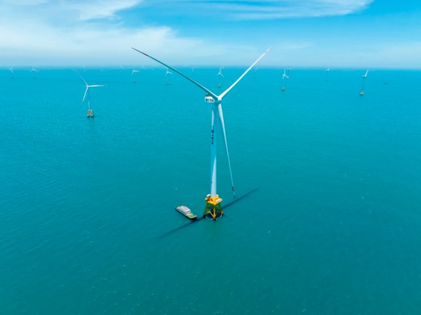 全球首臺(tái)16兆瓦海上風(fēng)電機(jī)組于2023年6月并網(wǎng)發(fā)電。韓磊攝