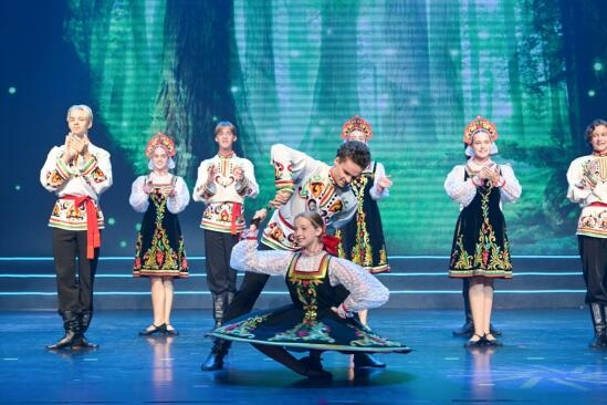第十屆“歡動(dòng)北京”開幕，12國(guó)青少年向未來(lái)問好