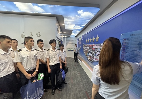 南京航空航天大學(xué)學(xué)子赴多地開展社會(huì)實(shí)踐。校方供圖