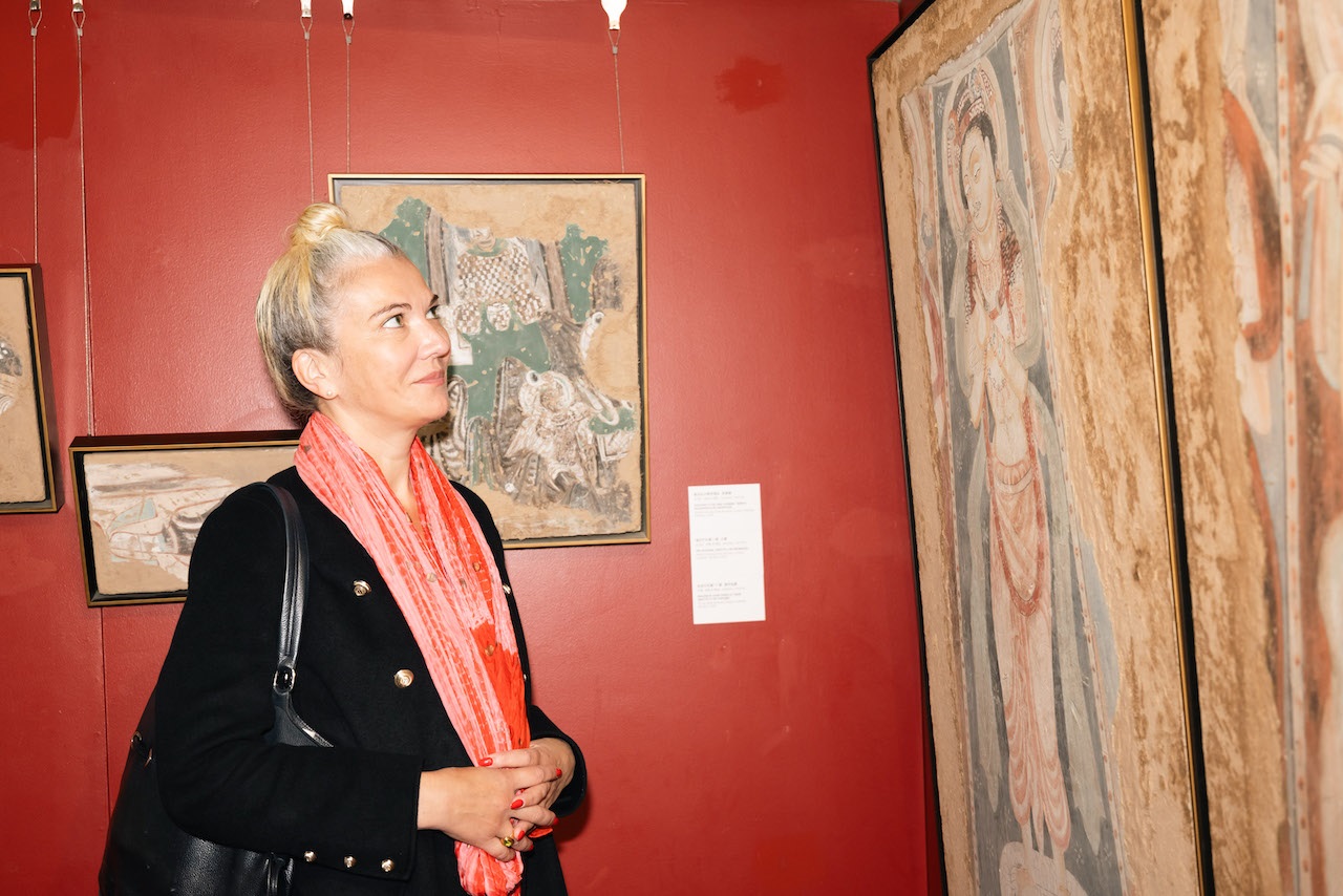 “絲路丹青——絲綢之路沿線壁畫傳摹展”在巴黎中國文化中心隆重開幕。中國藝術研究院供圖