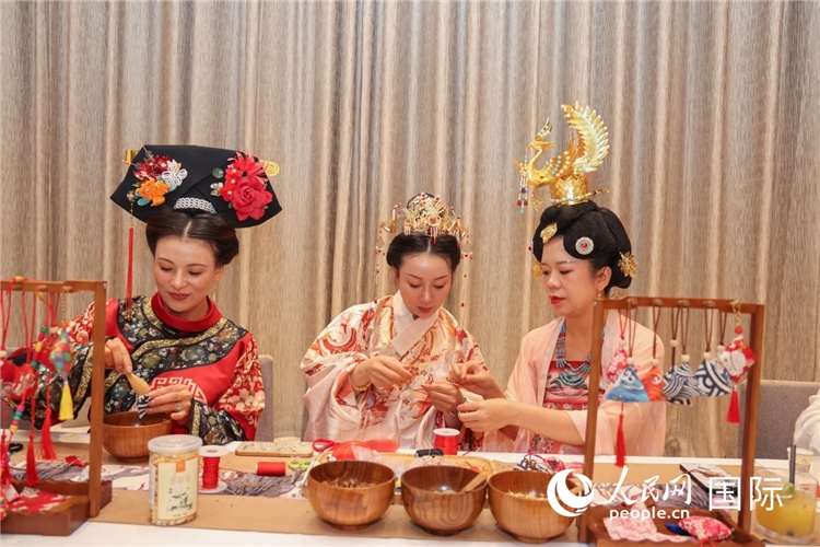 中國(guó)傳統(tǒng)文化展示。人民網(wǎng)記者任皓宇攝
