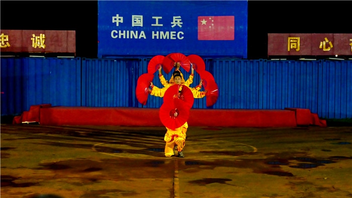 中國傳統(tǒng)文化節(jié)目表演。孫千攝