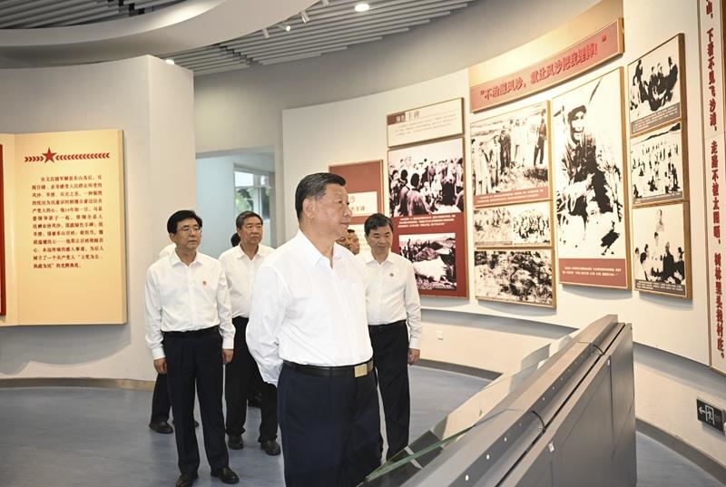 △2024年10月15日，習(xí)近平總書(shū)記在福建漳州市東山縣谷文昌紀(jì)念館考察。