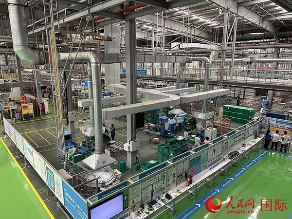 中企美的泰國工廠。人民網(wǎng)記者 簡承淵攝