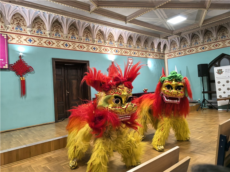 托倫雅蓋隆學(xué)院禮堂巡演現(xiàn)場(chǎng)。主辦方供圖。