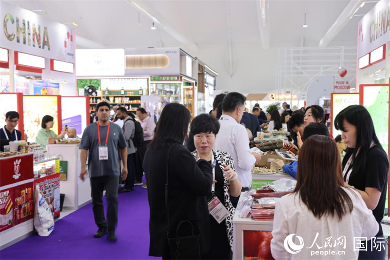 第三十屆海灣食品展正在迪拜舉行，圖為中國館一角。人民網(wǎng)記者 張志文攝