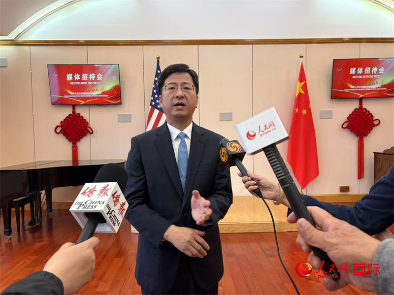 張建敏接受人民網(wǎng)等媒體記者采訪。人民網(wǎng) 鄧圩攝