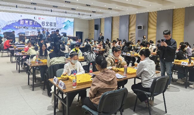比賽現(xiàn)場。人民網(wǎng)記者 李乃妍攝