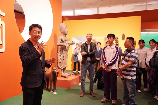 清華附中永豐學(xué)校家校共育活動(dòng)舉行。校方供圖