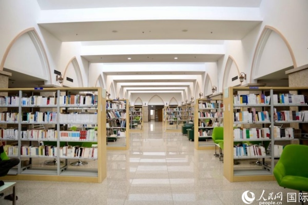 圖為吉布提國家圖書館一角。人民網(wǎng) 塔里克·易卜拉欣攝